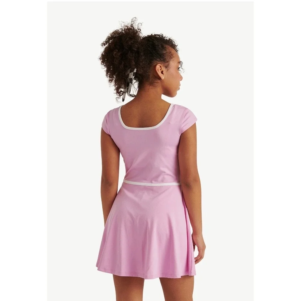 Girl active dress small 7/8
